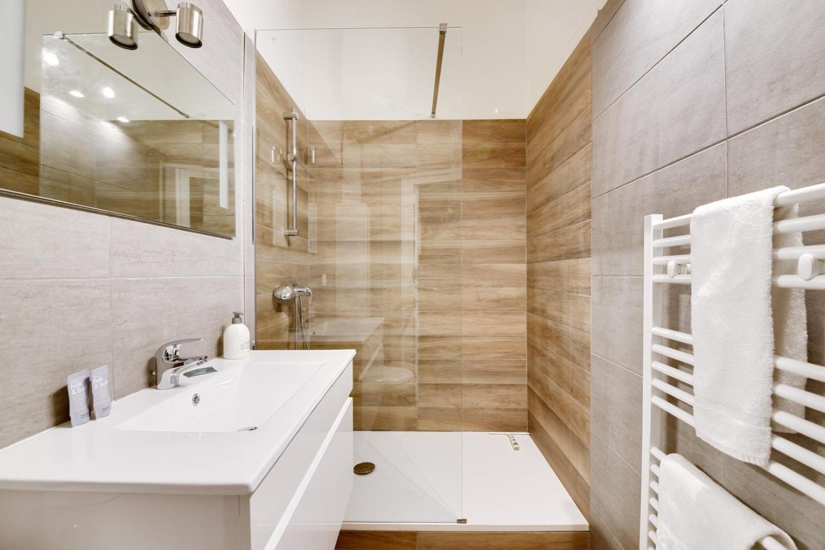 Guestready - Magnificent Duplex Canut Hypercentre Λυών Εξωτερικό φωτογραφία